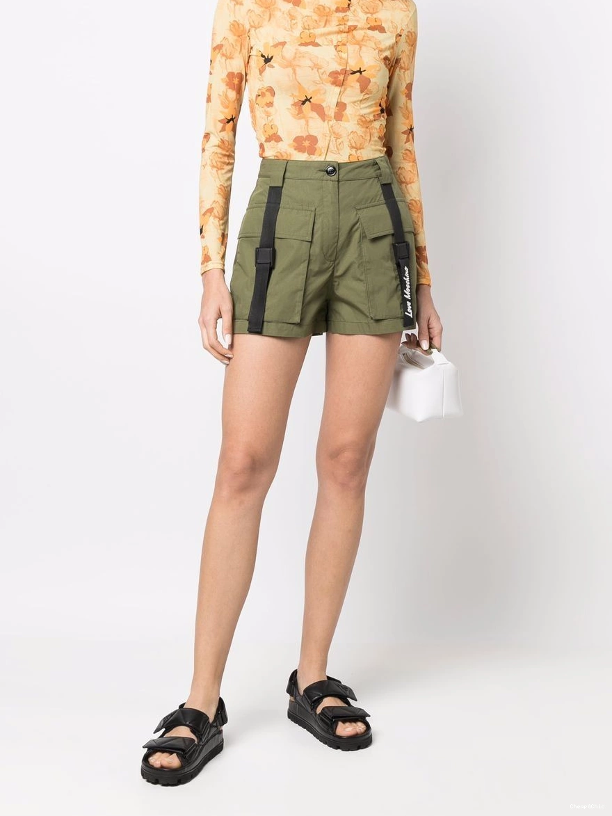 Cheap logo-tape Women pleated shorts Love Moschino 0319