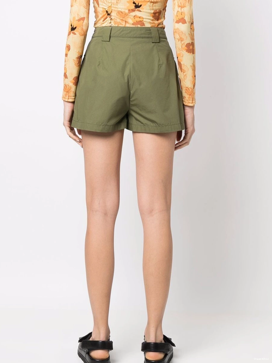 Cheap logo-tape Women pleated shorts Love Moschino 0319